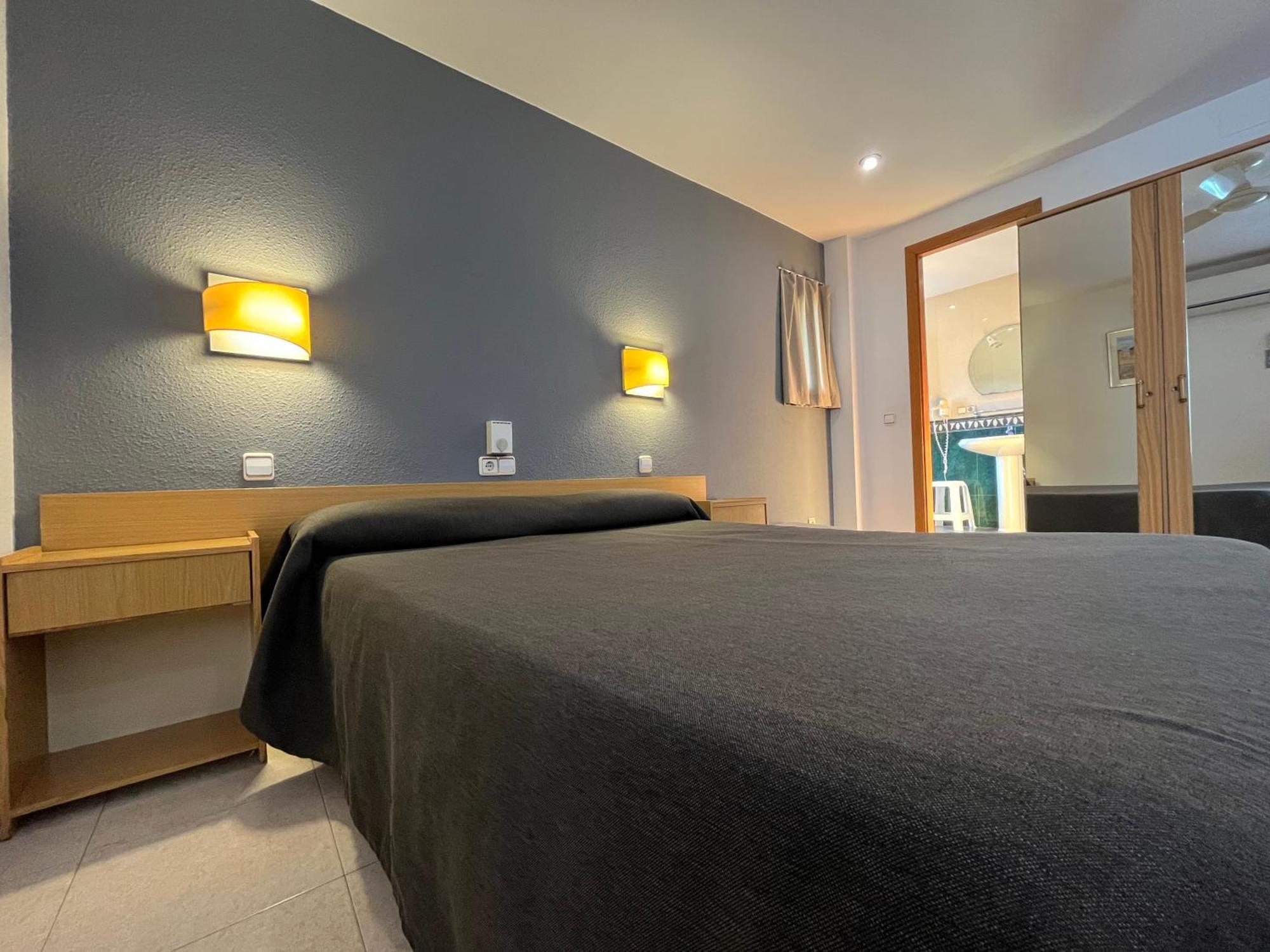 Hostal Tarres Anglés エクステリア 写真