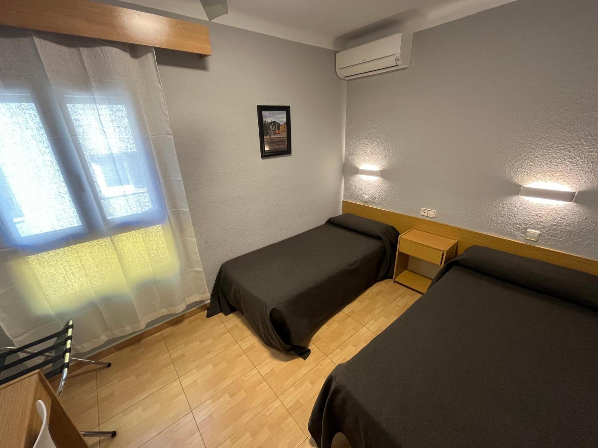 Hostal Tarres Anglés 部屋 写真