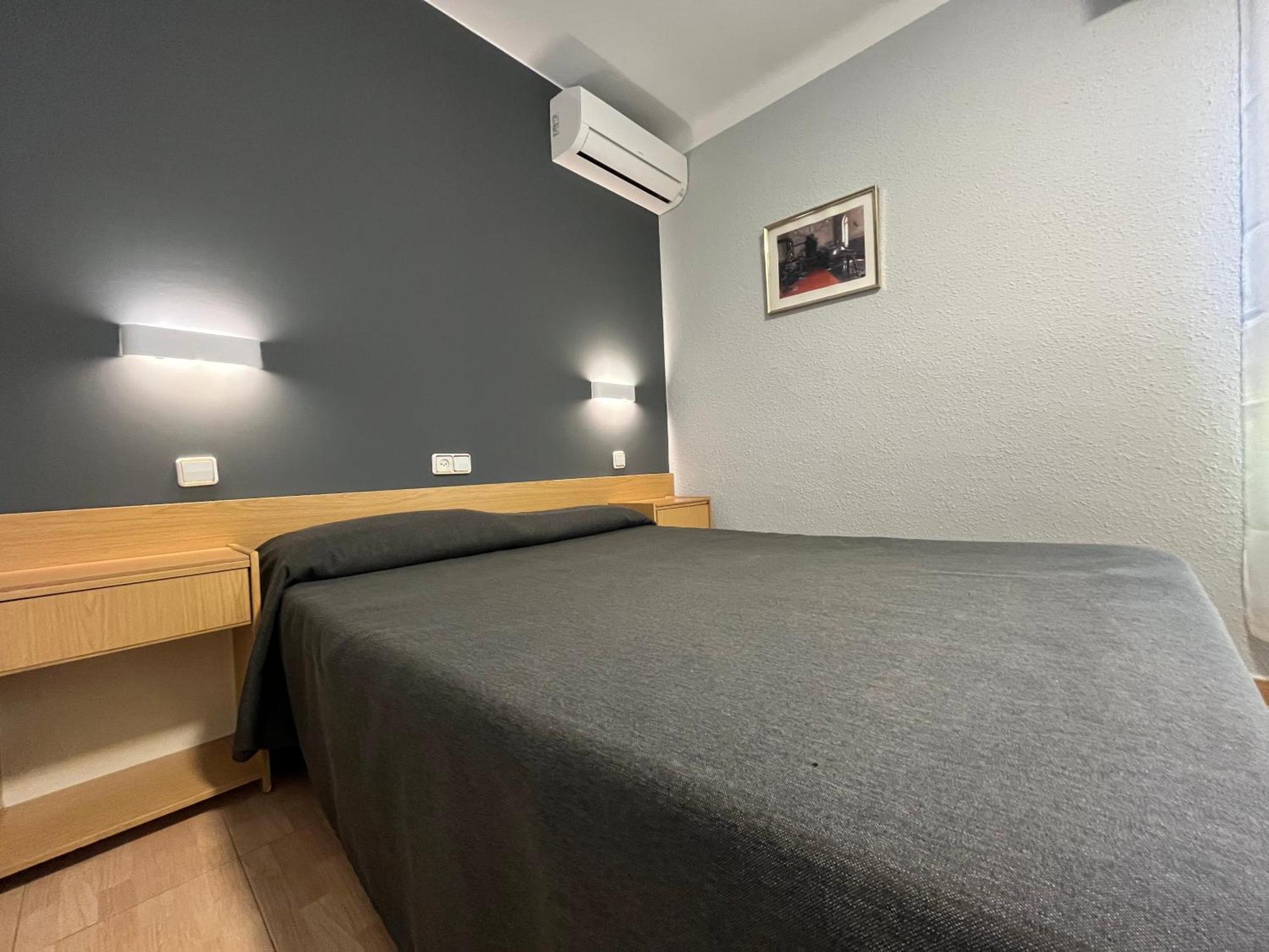 Hostal Tarres Anglés エクステリア 写真