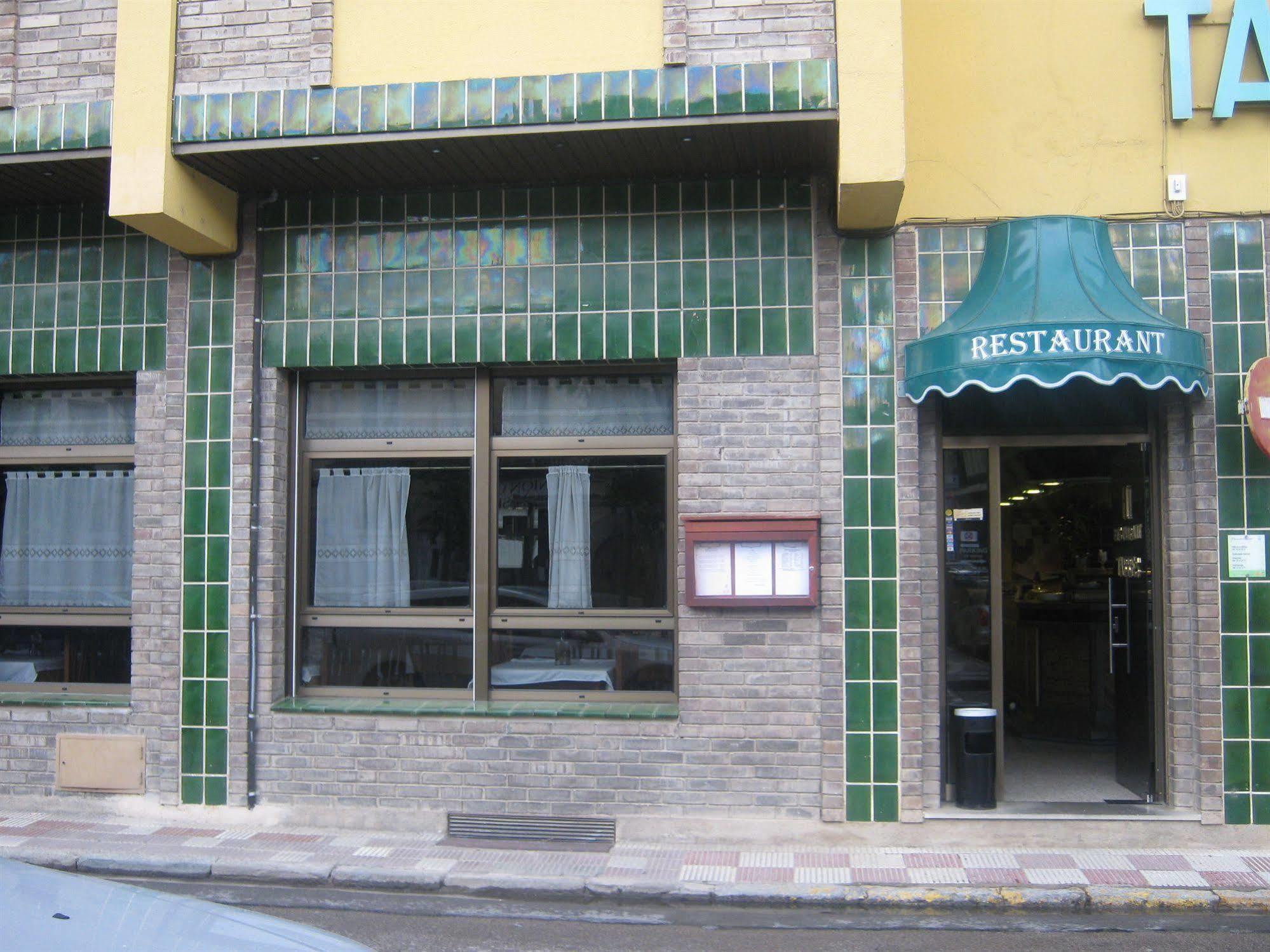 Hostal Tarres Anglés エクステリア 写真